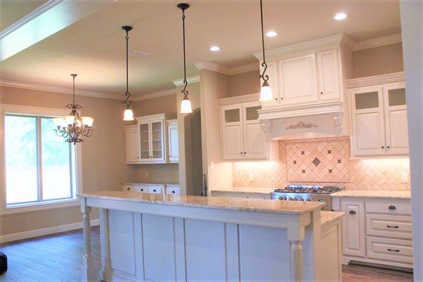 Custom kitchen cabinetry by Custom Wordworks in Longview, TX