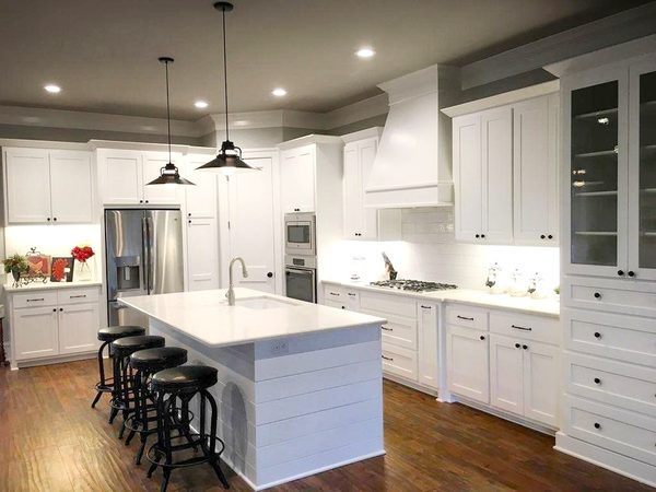 Custom kitchen cabinetry by Custom Wordworks in Longview, TX