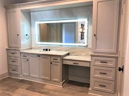 Custom kitchen cabinetry by Custom Wordworks in Longview, TX