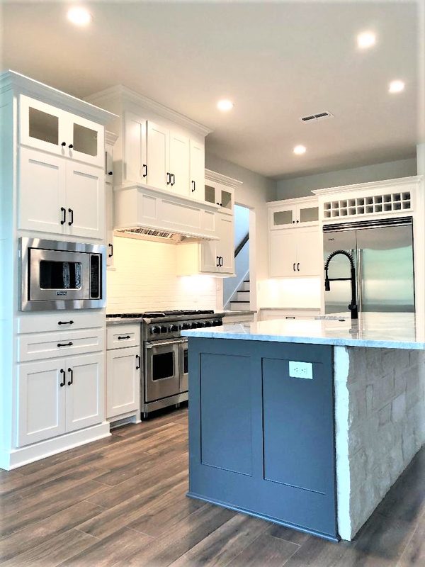 Custom kitchen cabinetry by Custom Wordworks in Longview, TX