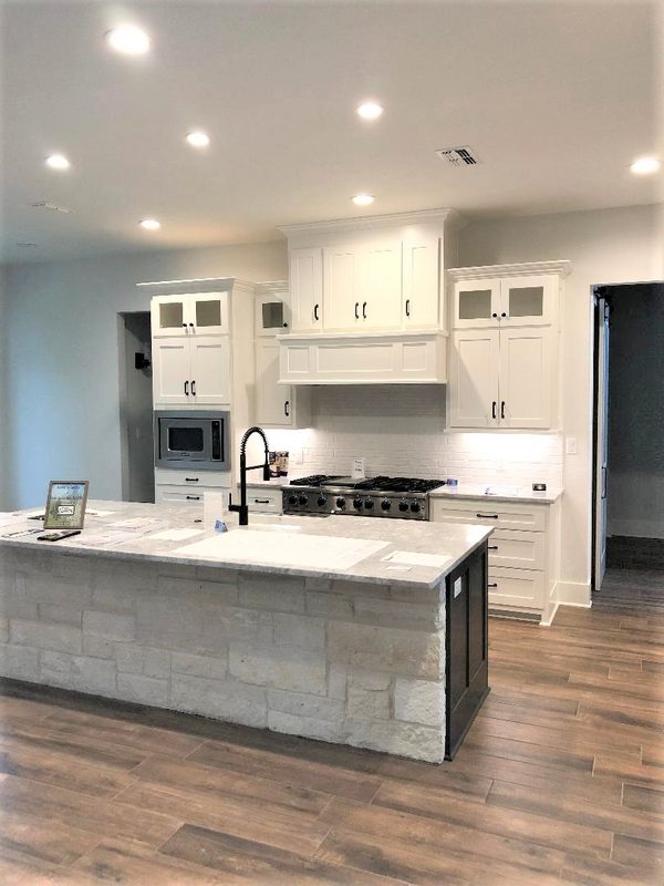 Custom kitchen cabinetry by Custom Wordworks in Longview, TX