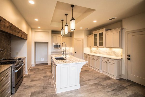 Custom kitchen cabinetry by Custom Wordworks in Longview, TX