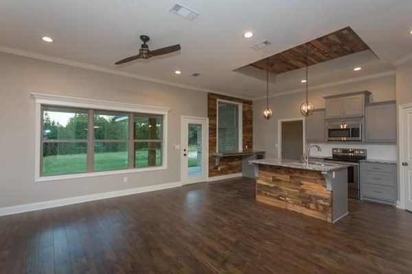 Custom kitchen cabinetry by Custom Wordworks in Longview, TX
